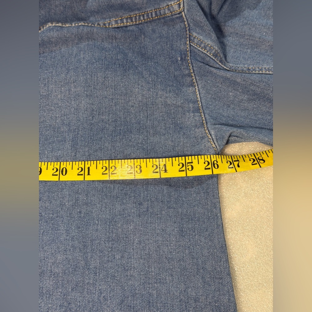 Embellished Blue Jean jacket
New without tags - Picture 10 of 10